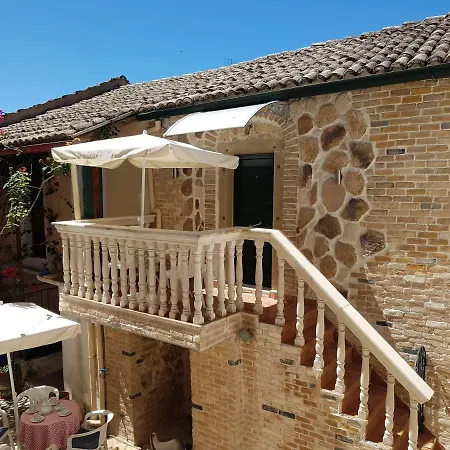 Dom wakacyjny Peristeris Traditional House Since 1900 Corfu