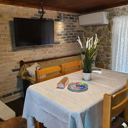 Prázdninový dům Peristeris Traditional House Since 1900 Corfu *